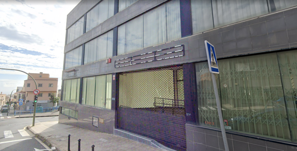 Fachada del edificio de la sede del distrito Suroeste de la capital. DA