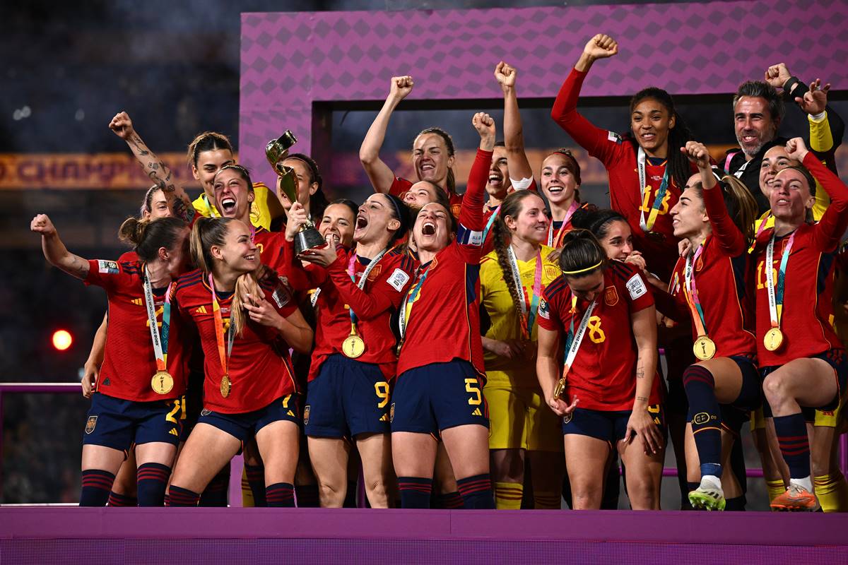 La selección española femenina se acerca al Heliodoro para jugar contra Dinamarca