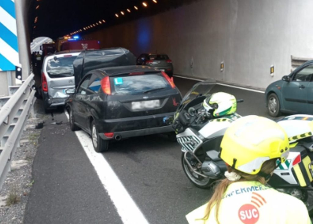 Seis vehículos implicados y dos heridos en el accidente de tráfico en Güímar