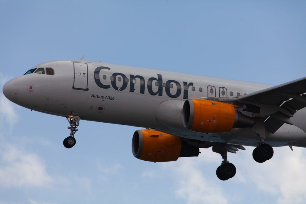 Un vuelo a Canarias activa el 'código 7700' por una emergencia desconocida