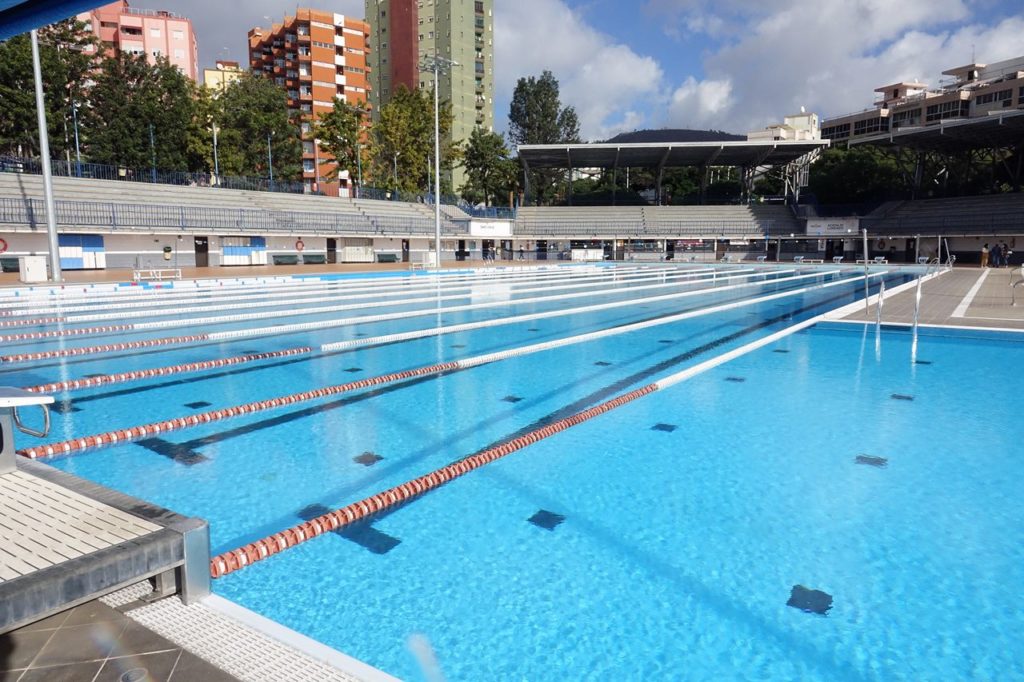 La piscina Acidalio Lorenzo abrirá los domingos y festivos a partir de mañana