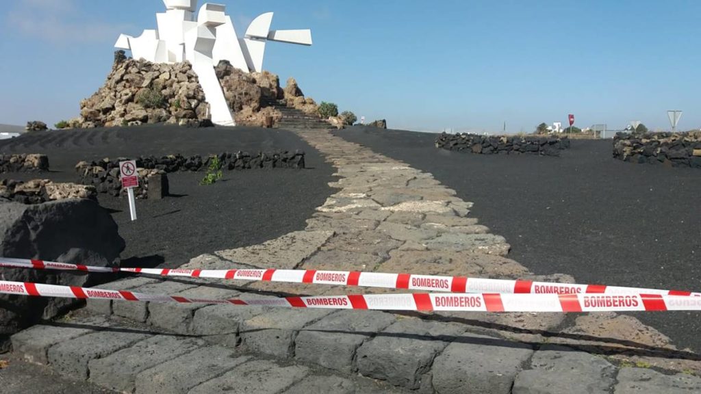 El fuerte viento en Canarias daña una de las obras más icónicas de César Manrique