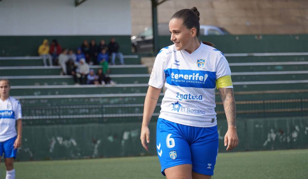Moneyba Rodríguez, jugadora de la UD Tenerife: “Estoy en el club ideal para desarrollarme como futbolista”