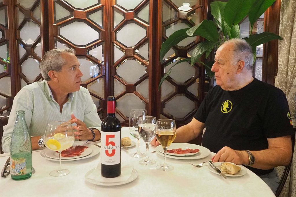 “El artista del siglo XXI es como un hombre orquesta”