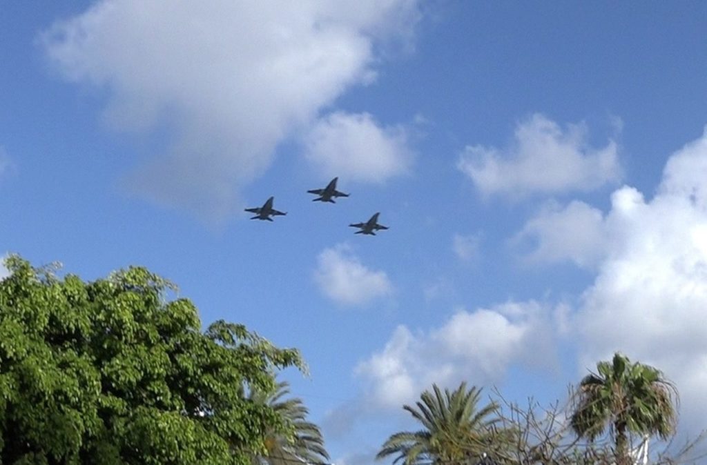 Volverás a escuchar aviones de guerra en Tenerife
