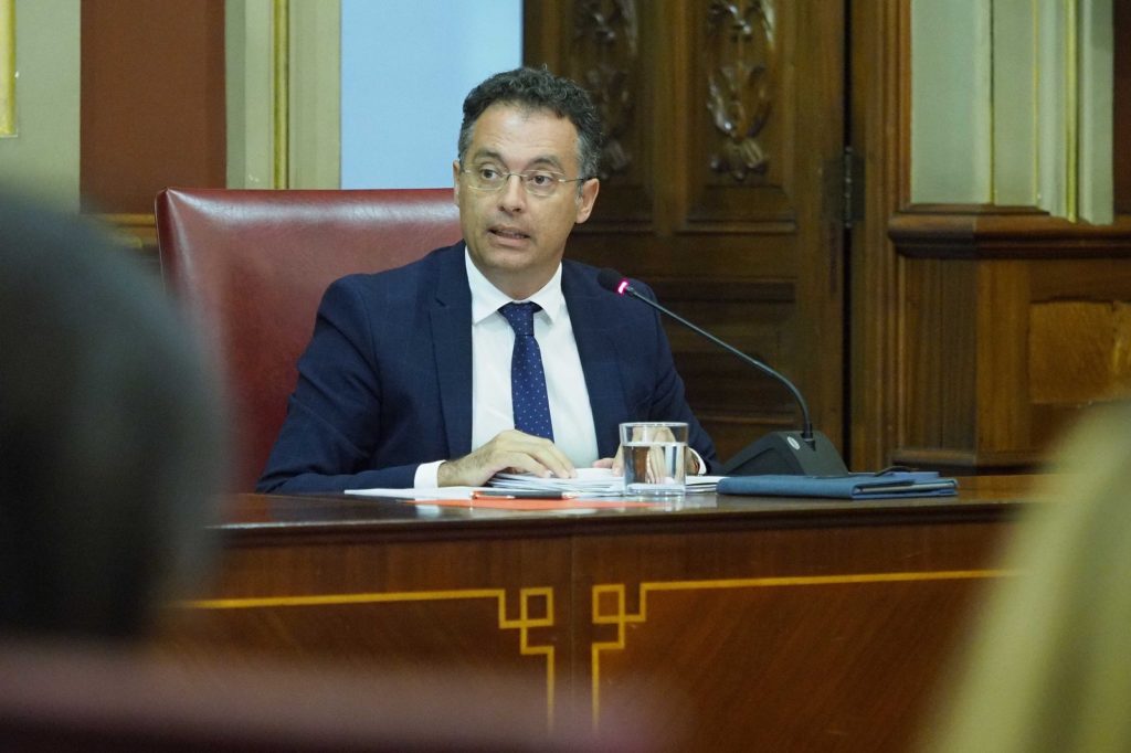Tarife denunciará en los juzgados a Florentino Guzmán por acusarlo de “machista”