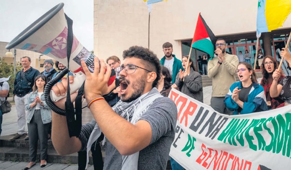 Alumnos de las universidades canarias se movilizan en apoyo al pueblo palestino