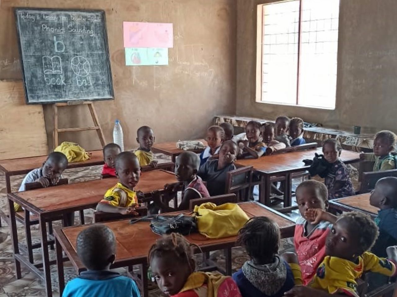 Dos alumnos de la ULL mejoran el abastecimiento energético de una aldea de Gambia