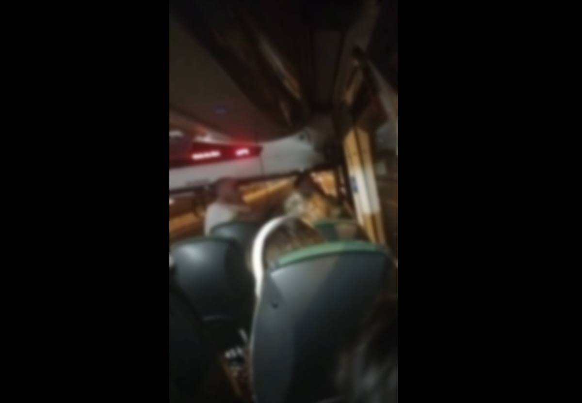 Susto y gritos en una guagua en Tenerife