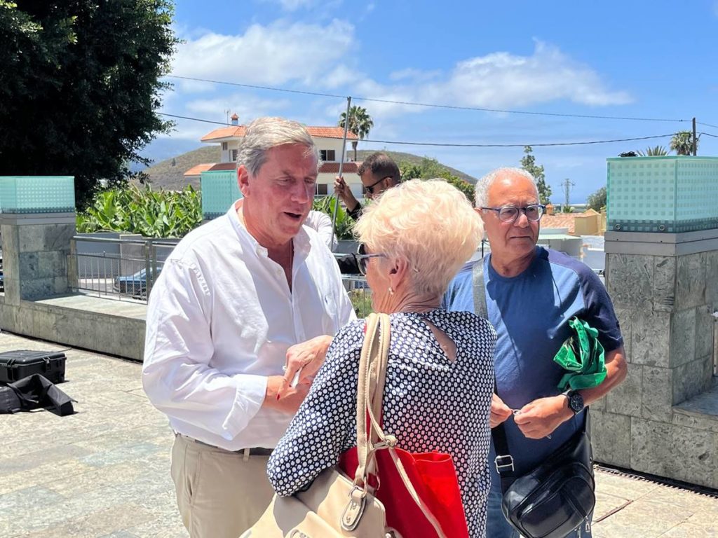 Gabriel Mato (PP) anima a votar para que Canarias "siga contando" en Europa