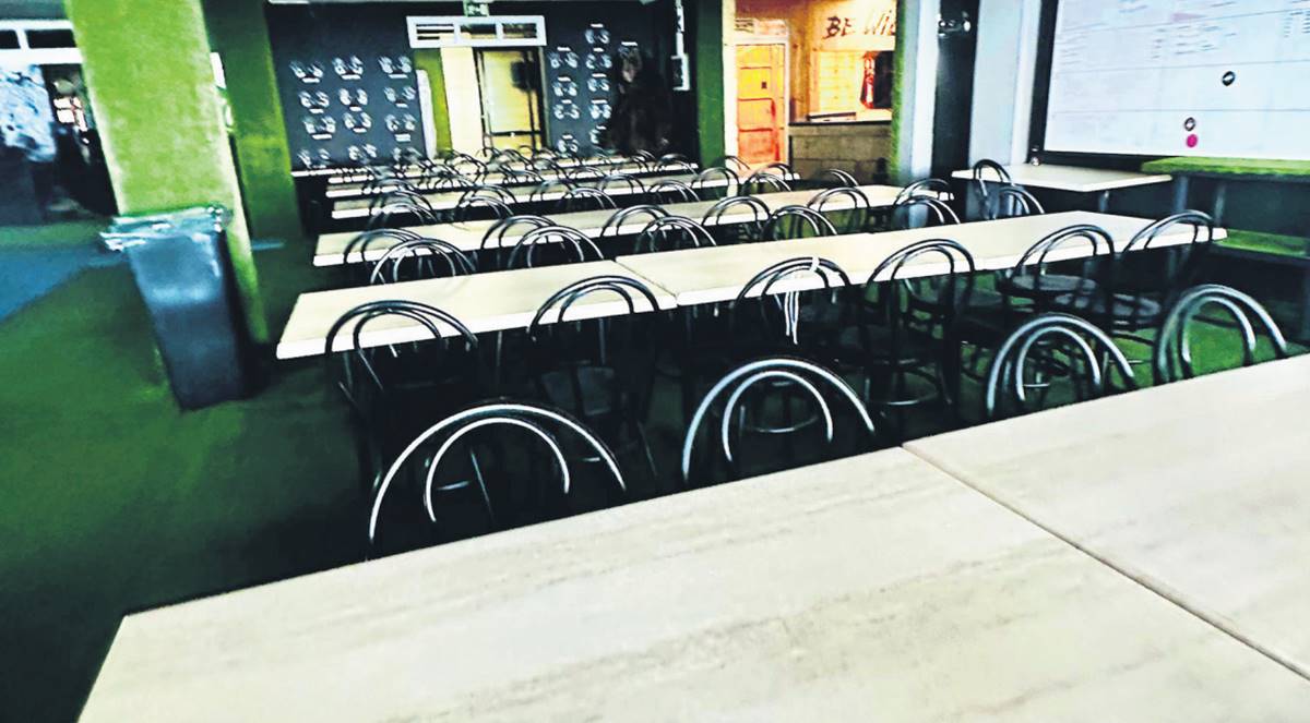 ¿Quién va a dar una explicación? Un centro para 100 menores migrantes, equipado gracias a subvenciones públicas, cerrado a cal y canto en Santa Úrsula