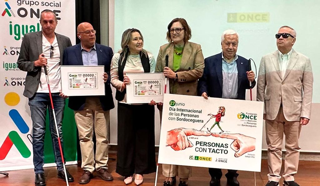Las personas con sordoceguera de Canarias demandan su inclusión plena en la sociedad y lo reclaman en cinco millones de cupones