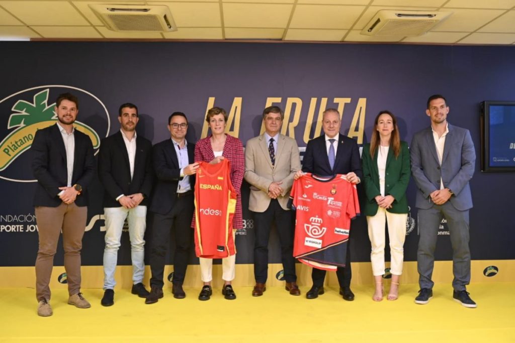 Plátano de Canarias, la fruta del deporte en España