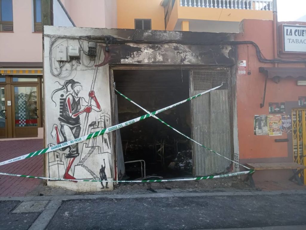 Incendian la sede del Sindicato de Inquilinas de Tenerife