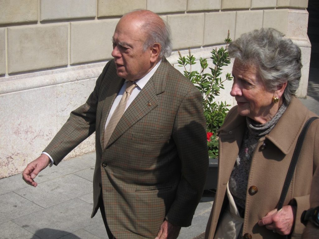 Marta Ferrusola, la 'primera dama' de Cataluña durante 23 años marcada por el 'caso Pujol'