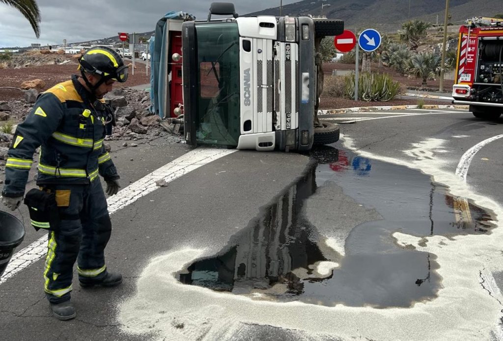 Susto en una rotonda de Tenerife