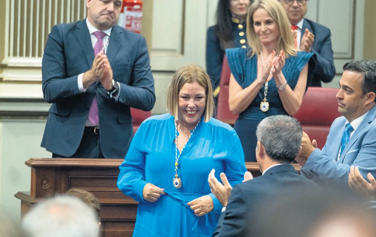 Los diputados canarios se suben un 10% el sueldo base y los complementos, un 40%