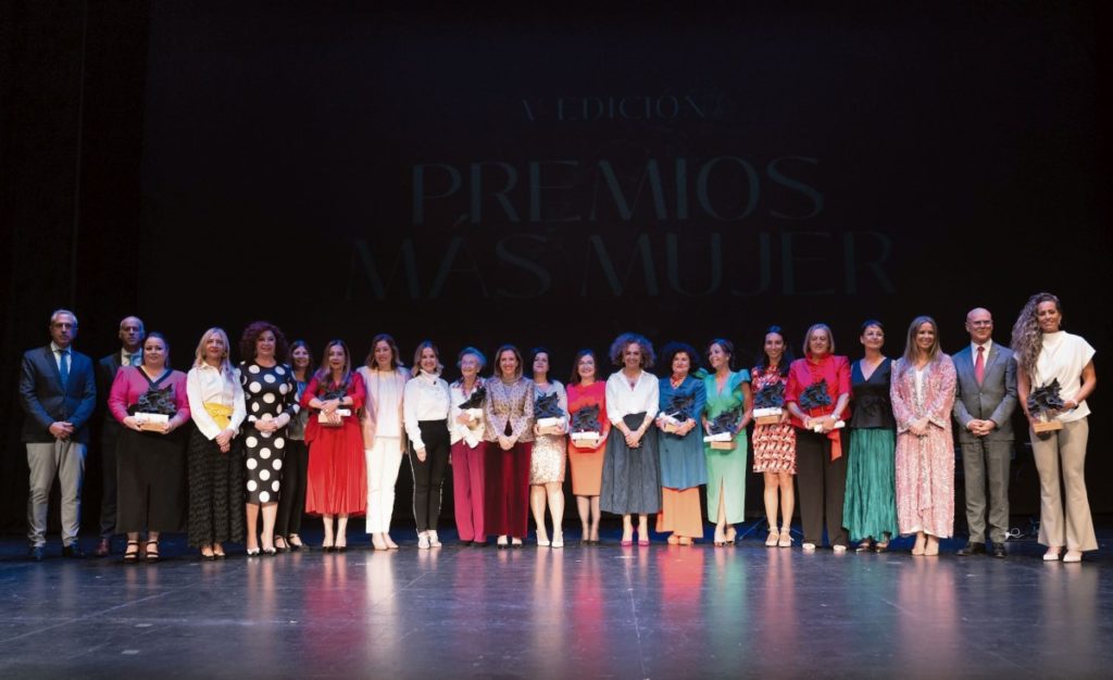 Gala de los galardones de la quinta edición de los Premios Más Mujer BPW Canaria