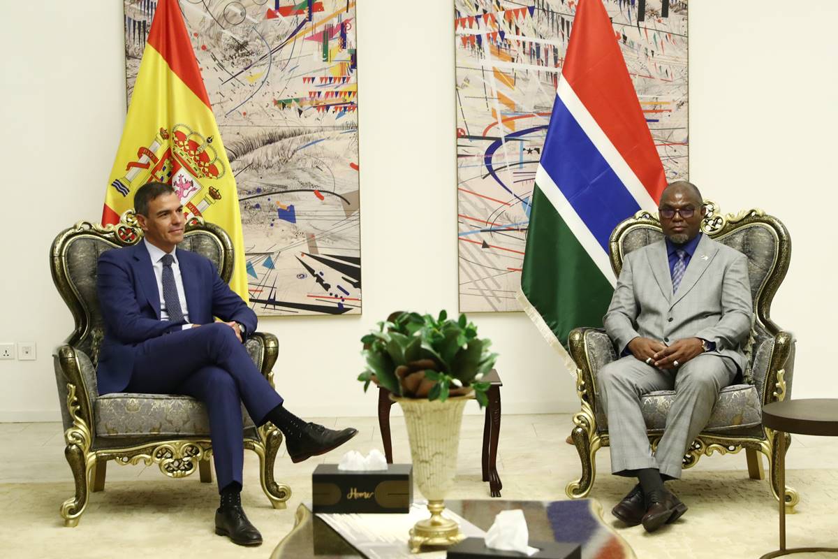 Sánchez reivindica el "objetivo común" con Gambia de frenar a las mafias migratorias