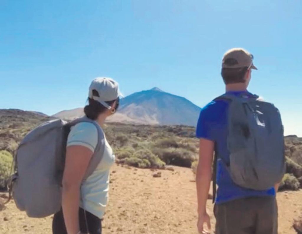 Una ruta sin prisas desde la playa del Bollullo al Pico del Teide