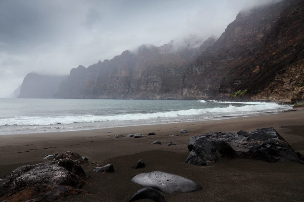 Tormentas y goterones en Canarias en medio de la burbuja de calor asfixiante