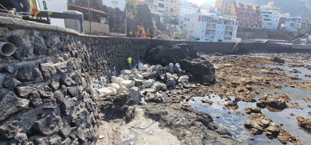 Localizan una nueva perforación bajo el paseo del Arenisco, en Punta del Hidalgo