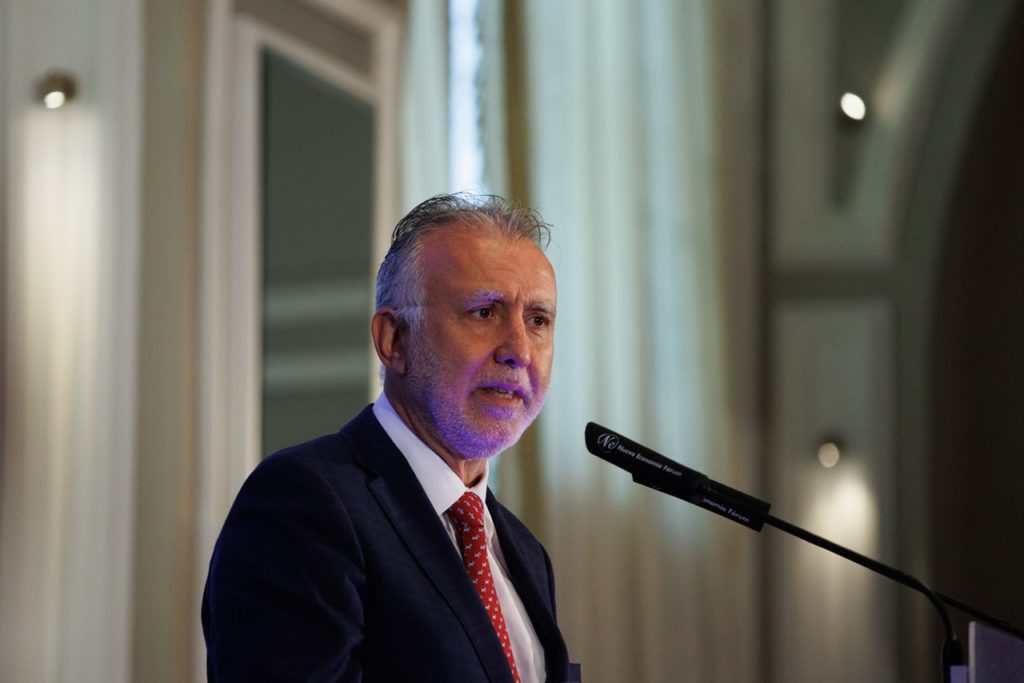 El ministro de Política Territorial y Memoria Democrática, Ángel Víctor Torres. EP