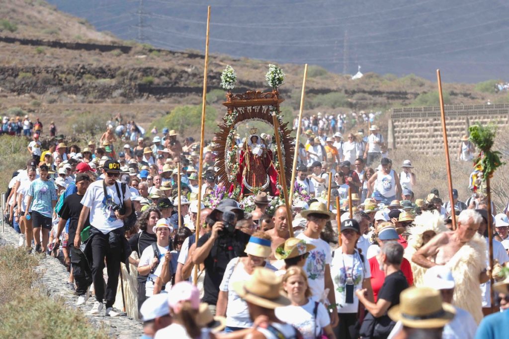 Güímar vive una Bajada multitudinaria. Sergio Méndez