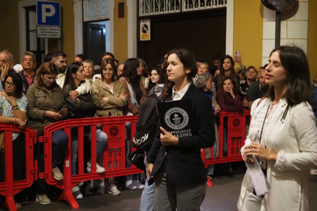 La Laguna logra el récord Guinness por el Tajaraste más multitudinario