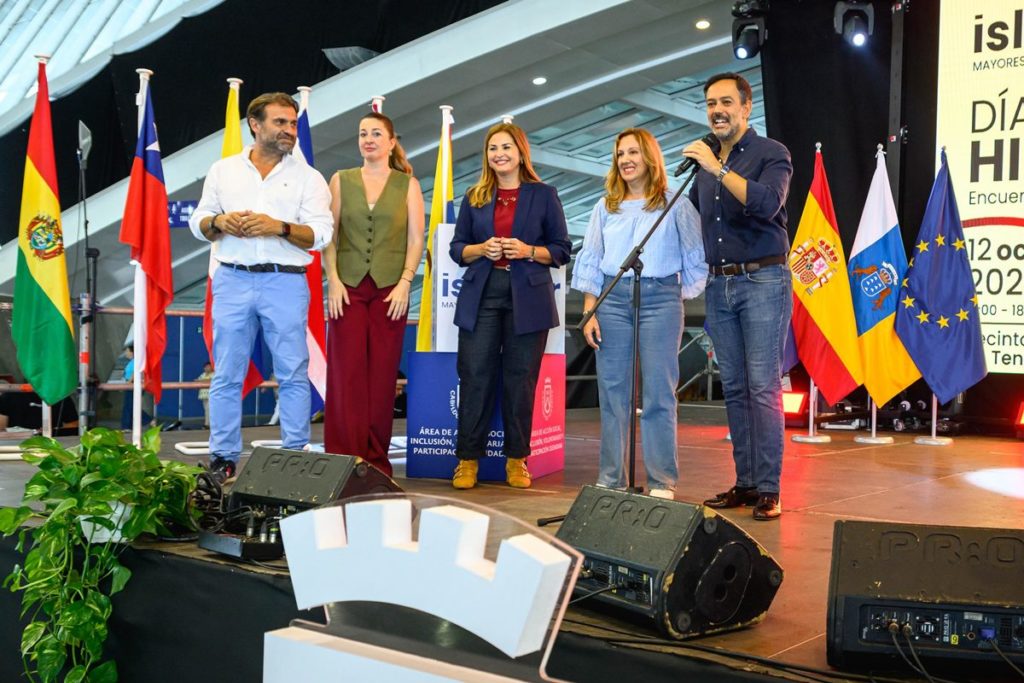 El Cabildo conmemora el Día de la Hispanidad con las personas Sénior de Tenerife