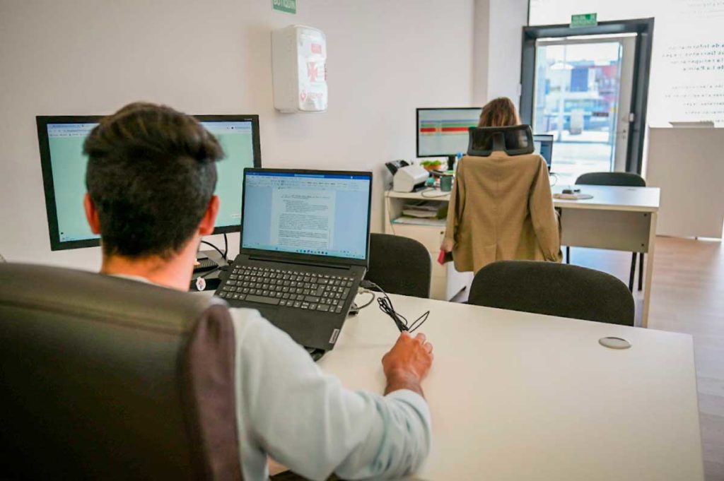 La Oficina de Información para los afectados del volcán atiende 2700 consultas en sus seis primeros meses de funcionamiento
