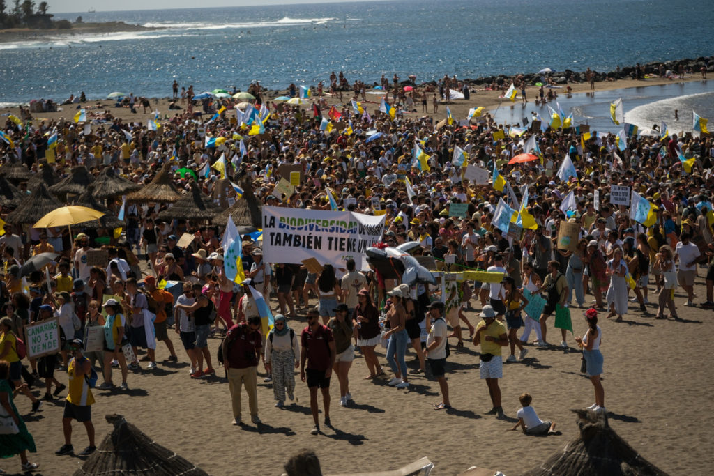 La historia de la 'polémica' foto de la manifestación de 'Canarias tiene un límite' en Tenerife