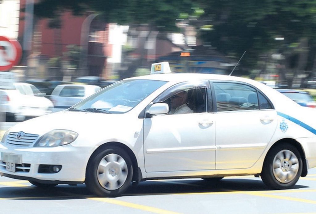 La Gremial alerta de que no habrán taxis en Santa Cruz de cara a Navidad
