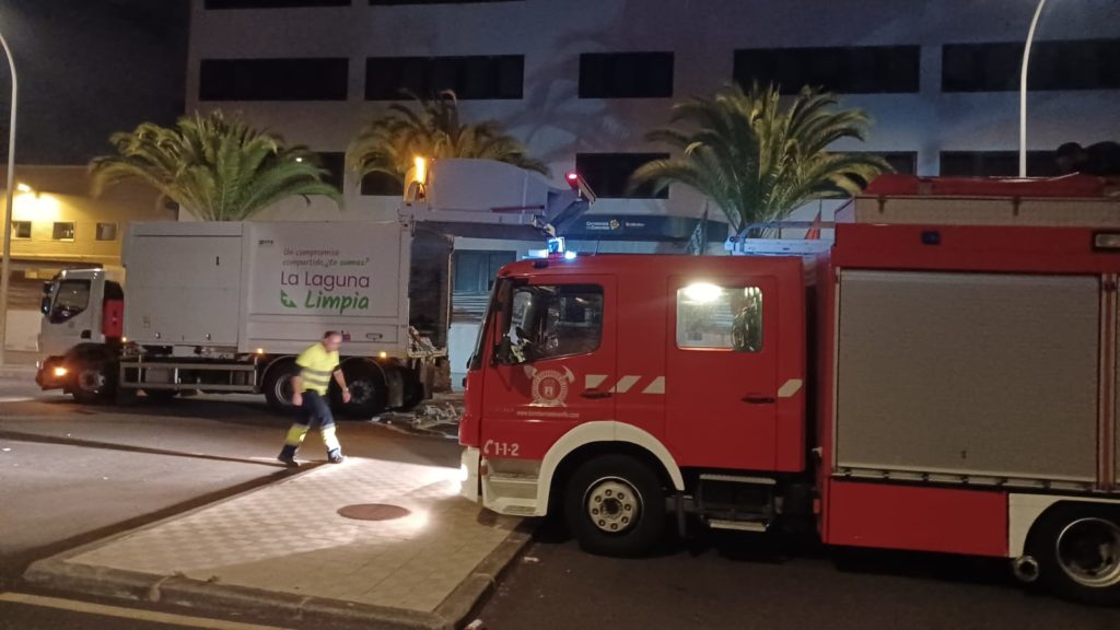 El pirómano de Santa Cruz podría estar actuando en La Laguna: las policías se coordinan