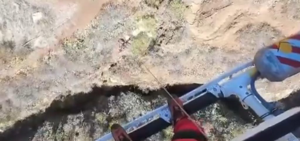 Un ciclista se precipita por un barranquillo en Anaga