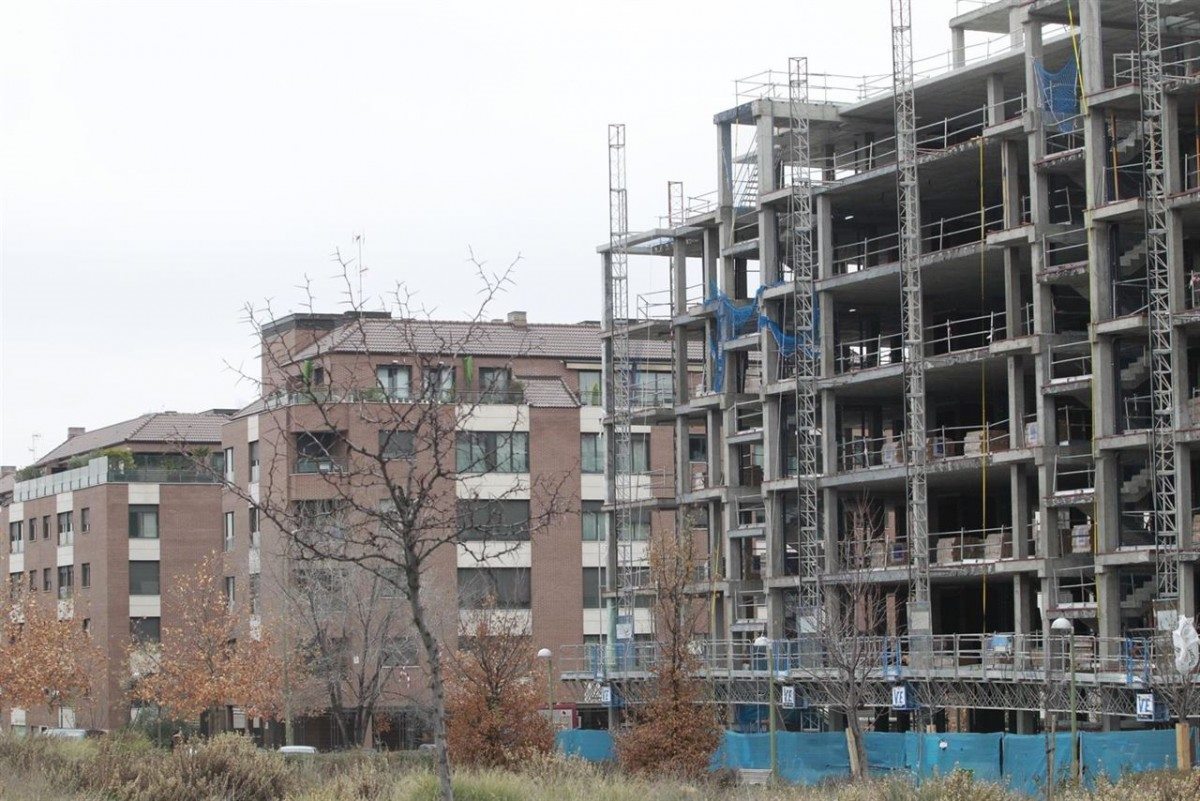 La construcción de nueva vivienda ya resulta clave para los isleños. EP