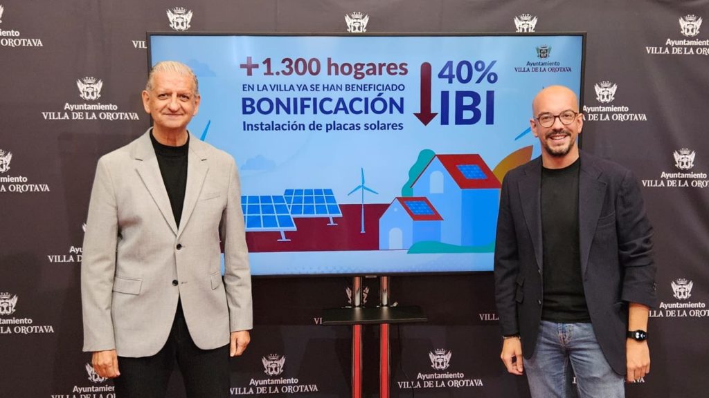 Francisco Linares y Felipe David Benítez confirmaron ayer la congelación de tasas e impuestos en 2025. DA