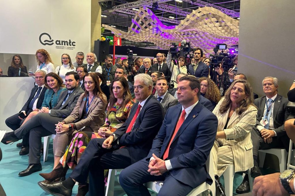 Los municipios turísticos canarios se consolidan como interlocutores indispensables en Fitur