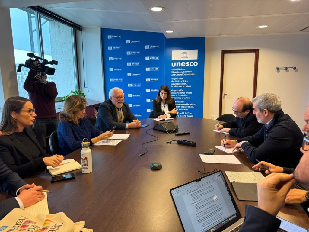 Clavijo resalta que Unesco y OCDE se comprometen con Canarias para abordar la crisis migratoria