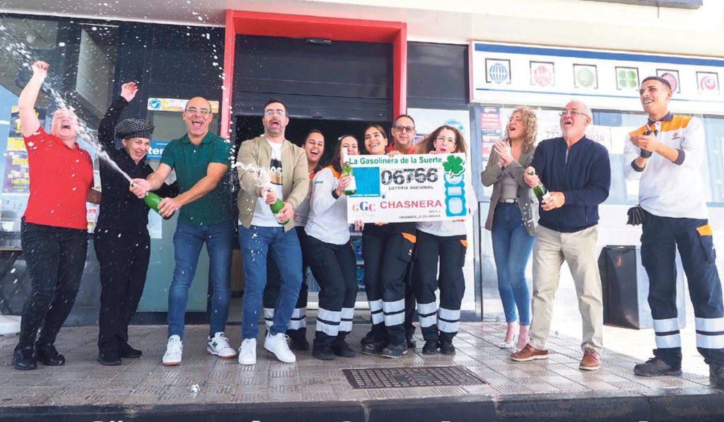 El Niño sonríe a Canarias con varios pellizcos del segundo y tercer premios