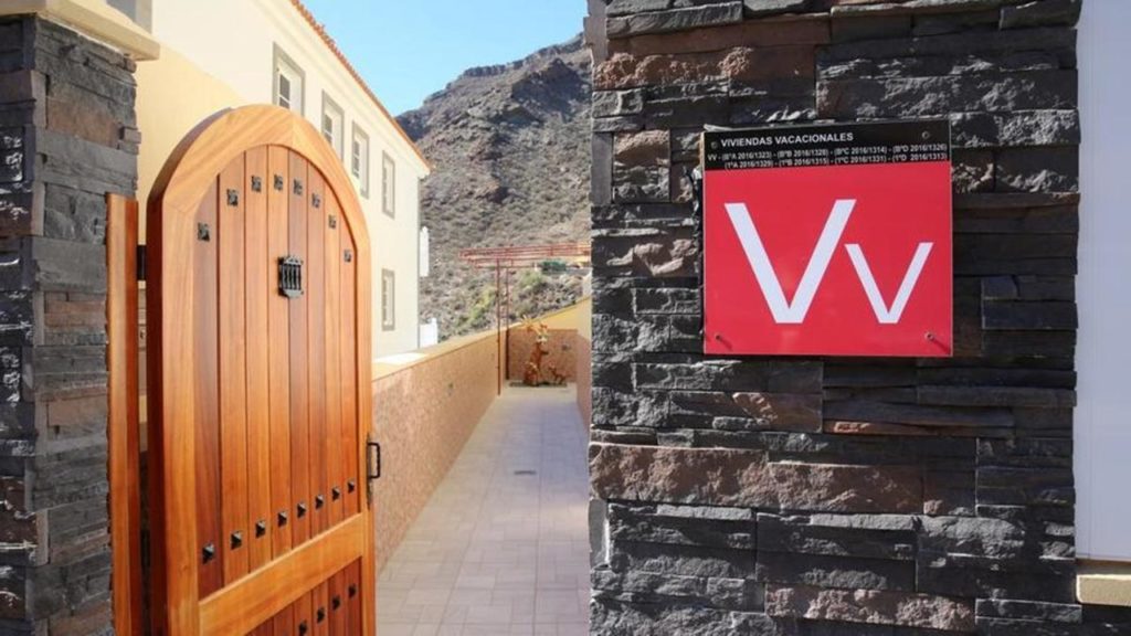 Canarias supera las 50.000 viviendas vacacionales, 5.000 más que en 2023. DA