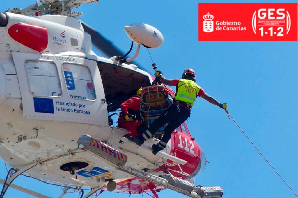 Rescatan en helicóptero a un parapentista en estado crítico tras sufrir una caída en Canarias