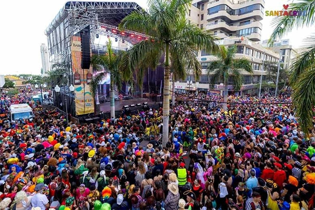 5 finalistas optan a ser el autor del cartel del Carnaval de Santa Cruz de Tenerife 2026