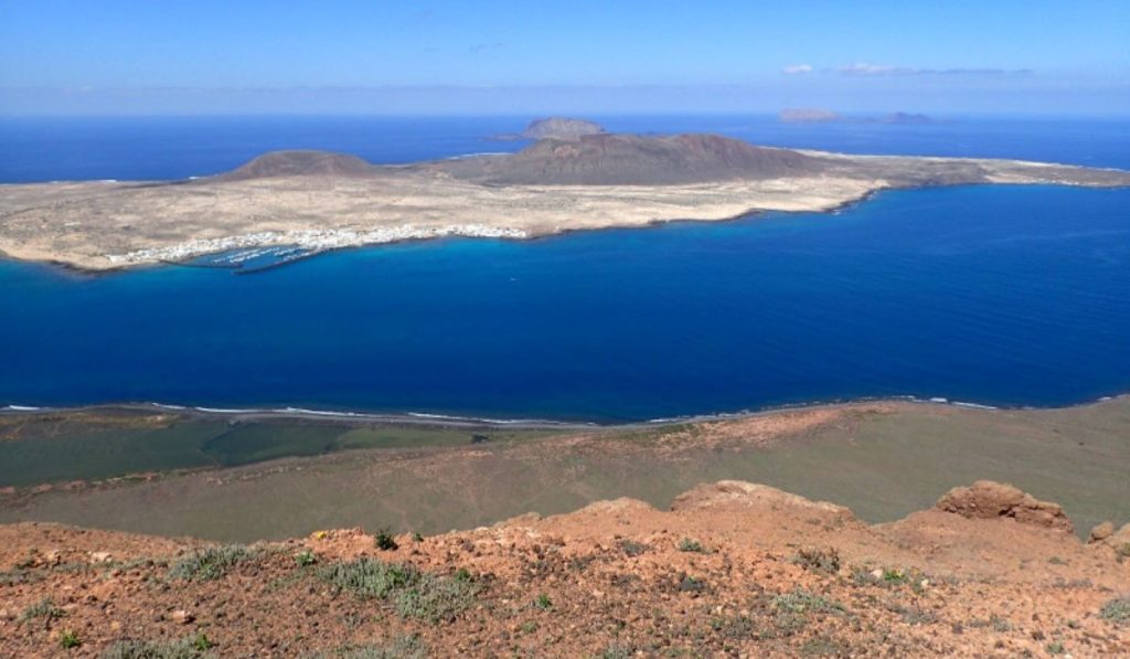 El archipiélago estrena este Día de Canarias su himno con las 8 peñas: ¿Por qué se celebra el 30 de mayo?