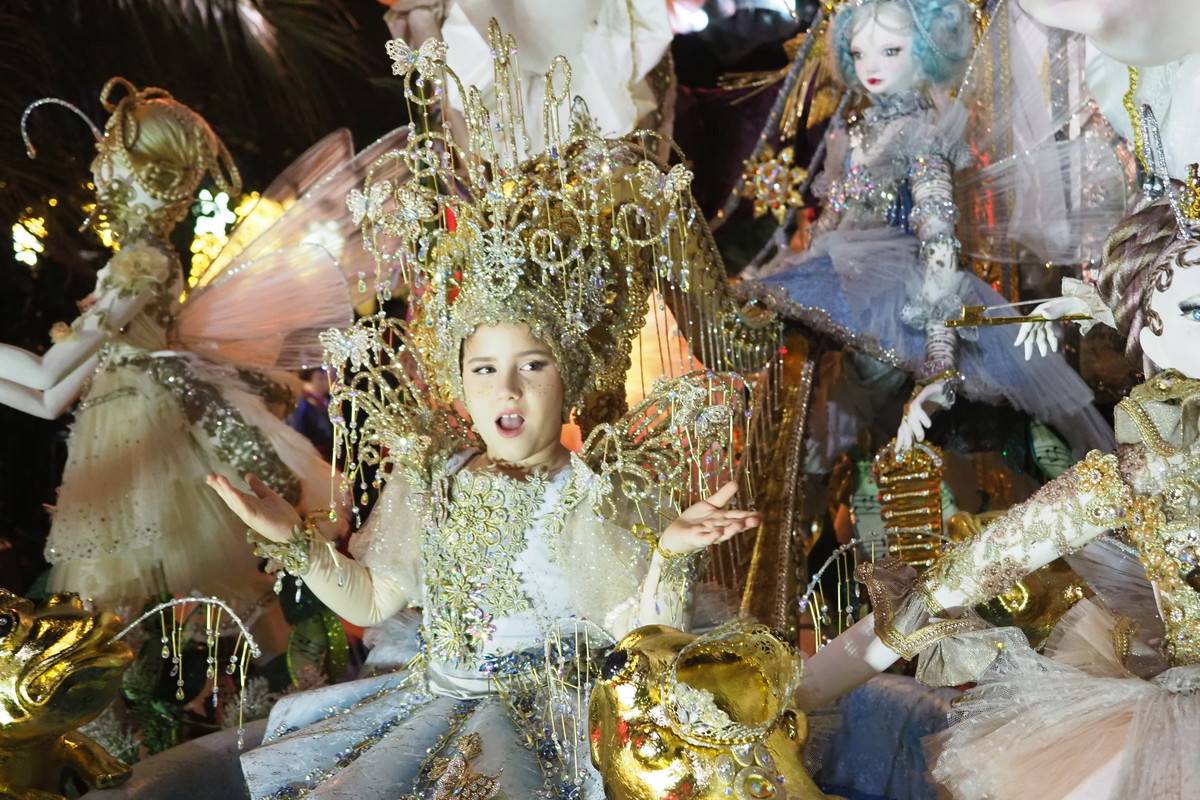 Cabalgata Carnaval Santa Cruz de Tenerife 2025