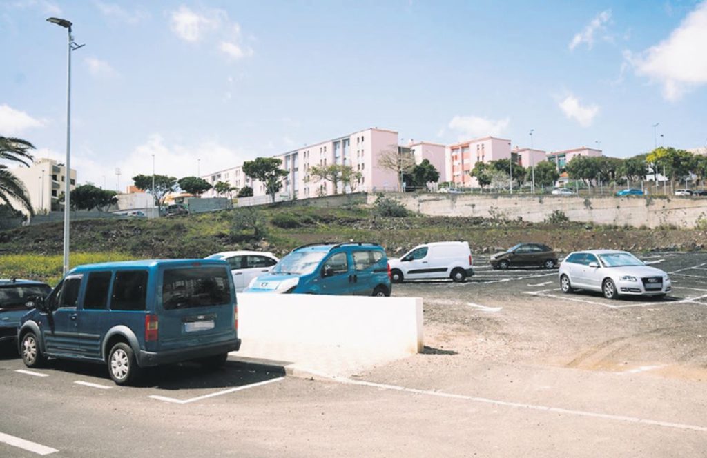 La Laguna contará con 100 plazas de aparcamiento más