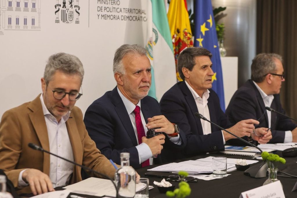 Ángel Víctor Torres, durante una reunión interministerial en Córdoba. Madero Cubero (EP)