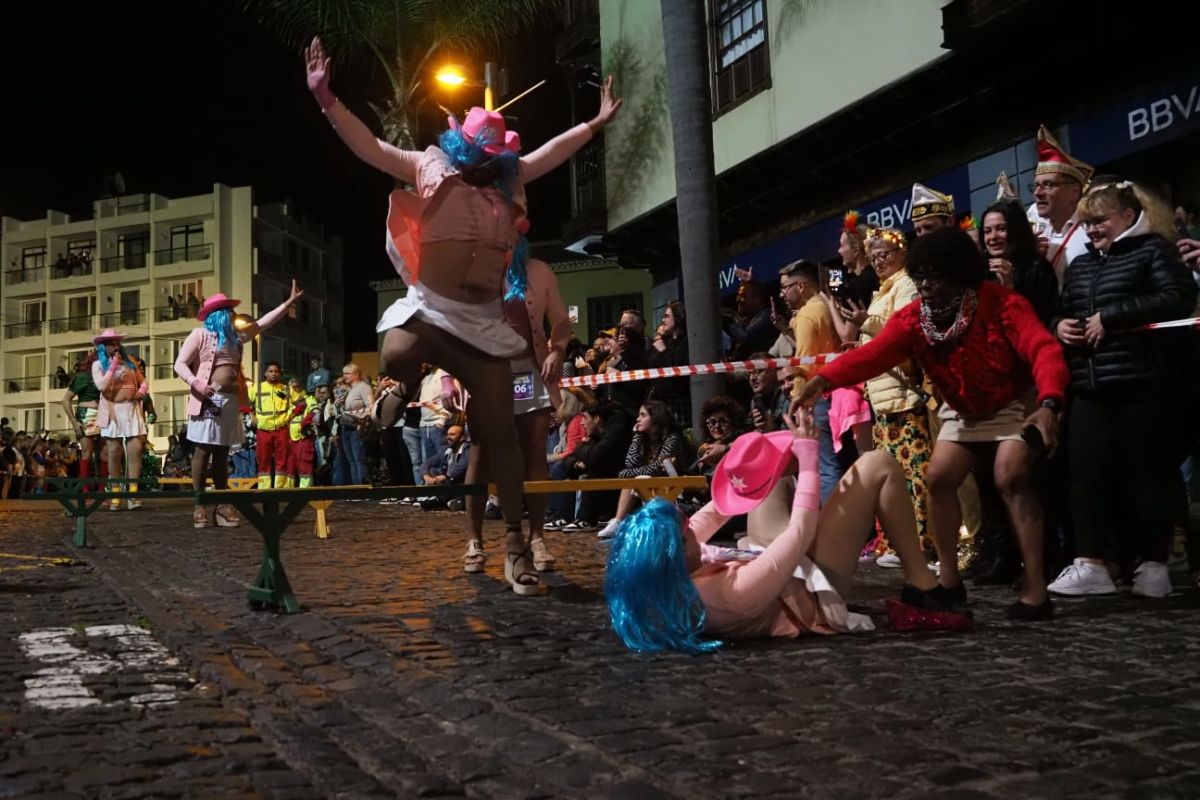 25 años pisando fuerte sobre alocados tacones y plataformas