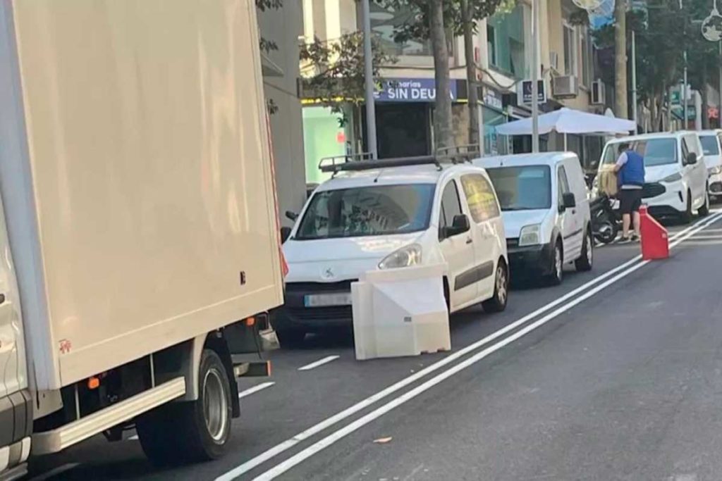Santa Cruz duplicará las plazas previstas para carga y descarga del carril bici