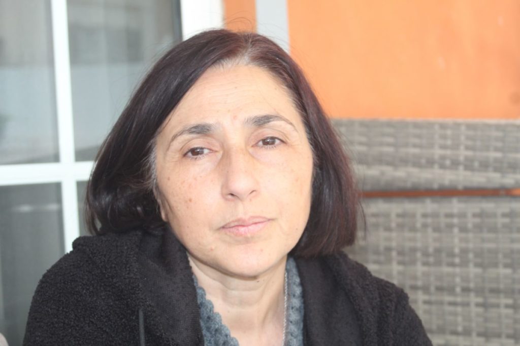 Elisabet, ayer, en su casa. DA